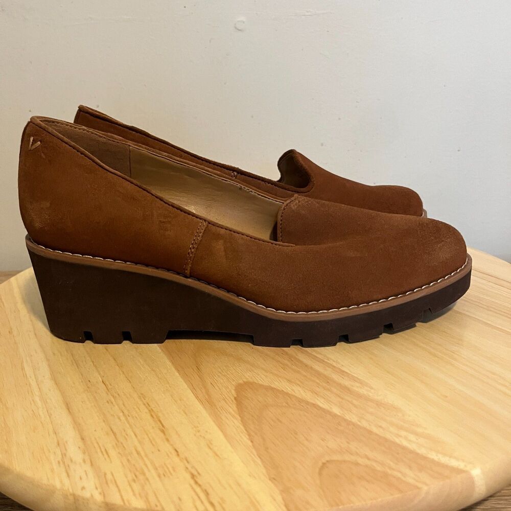 Vionic Willa Wedge Womens Size 8 Shoes Brown Suede Walking Loafers Slip on